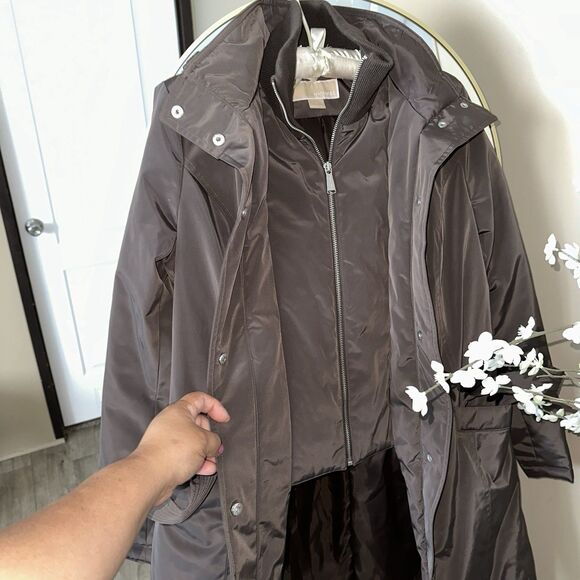 Michael Kors Navy Brown Long Length Jacket W/ Removable Hood W/ Fur Parka Puffer - Picture 2 of 12